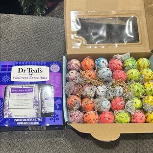 Dr Teal's Lavender Bath Set and Pick Mora Colorful Bath Bombs NIB
